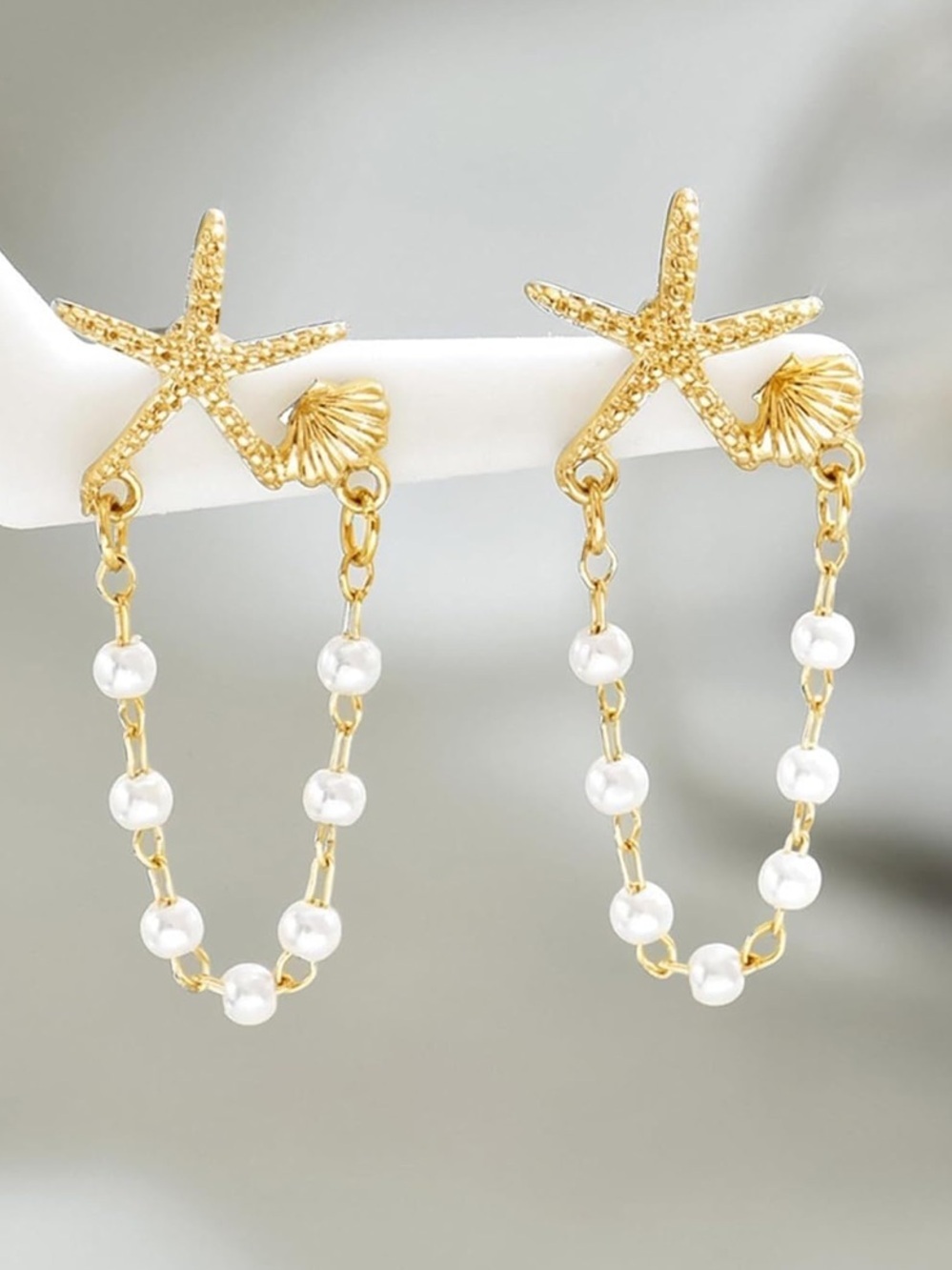 Anthropologie Gold Starfish & Pearl Chain Earrings